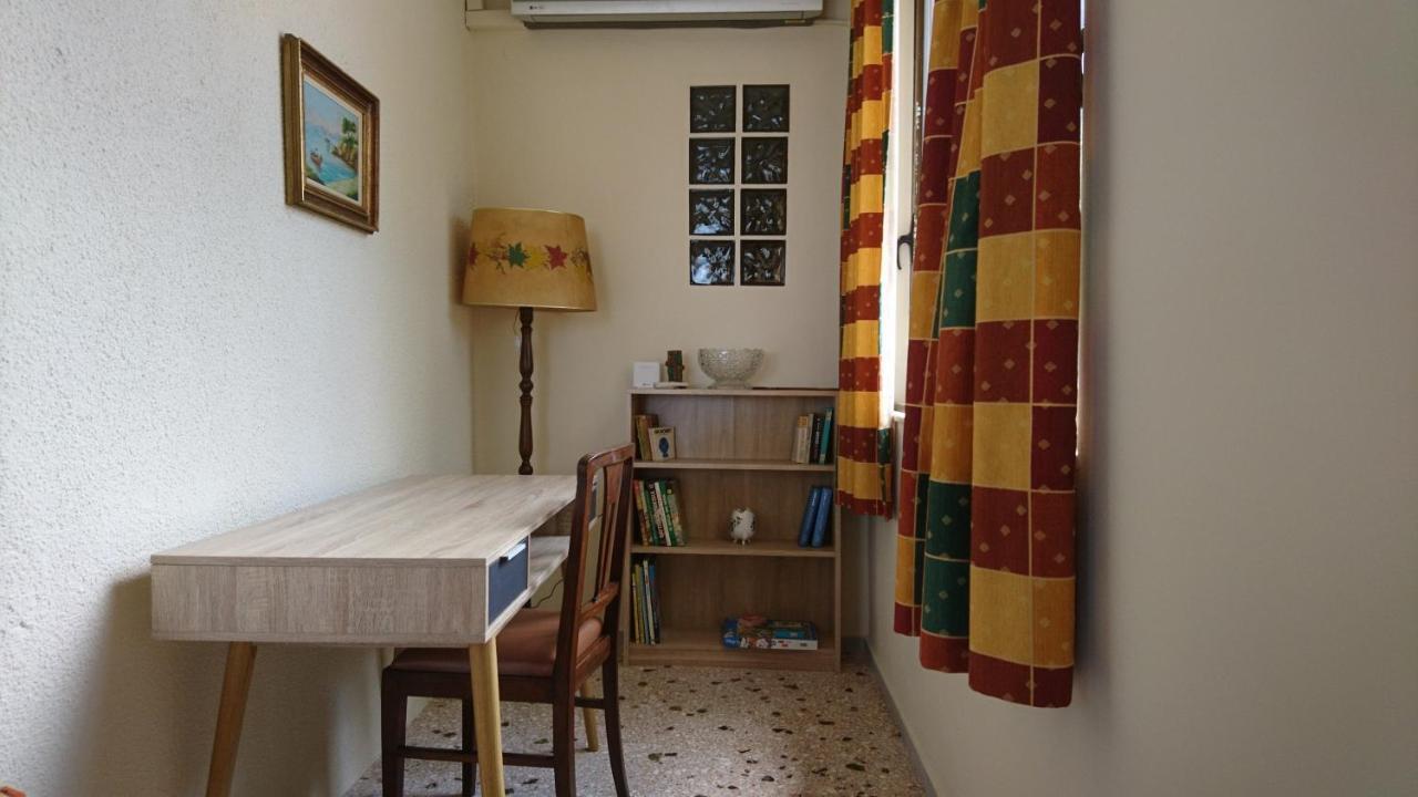 ארטמידה Summerhouse Peggy: Close To Athens Airport By The Sea מראה חיצוני תמונה